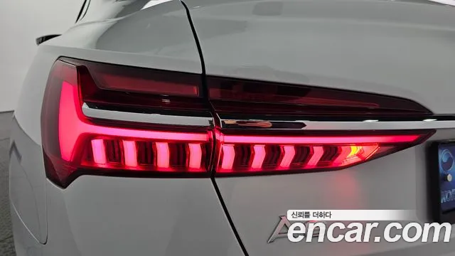 2021 Audi A6 (C8) 40 TDI Quattro Premium VIN WAUZZZF26MN014372