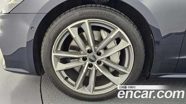 2020 Audi A7 (4K) 55 TFSI Quattro Premium Sold VIN WAUZZZF27LN082243 – side profile