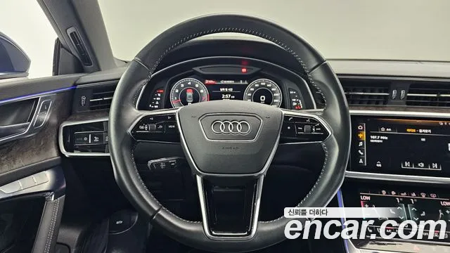 2020 Audi A7 (4K) 55 TFSI Quattro Premium Sold VIN WAUZZZF27LN082243 – exterior detail