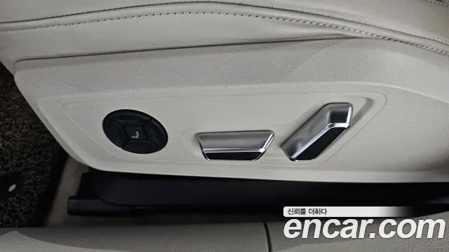 2020 Audi A7 (4K) 55 TFSI Quattro Premium Sold VIN WAUZZZF28LN048103 – exterior detail