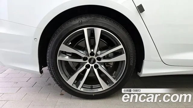 2022 Audi A6 (C8) 45 TFSI Quattro Premium Sold VIN WAUZZZF28NN015542 – undercarriage