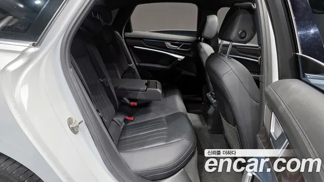 2022 Audi A6 (C8) 45 TFSI Quattro Premium Sold VIN WAUZZZF29NN005120 – trunk area