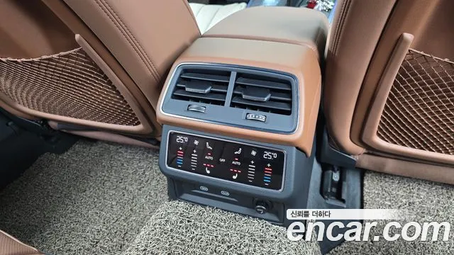 2023 Audi A6 (C8) 45 TFSI Premium Sold VIN WAUZZZF2XPN017277 – interior seats