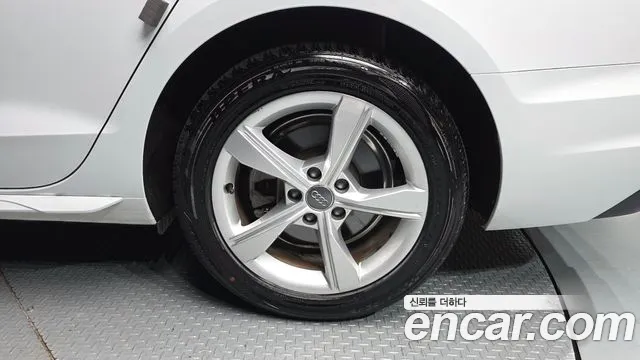 2021 Audi A4 (B9) 40 TFSI VIN WAUZZZF42MA020615