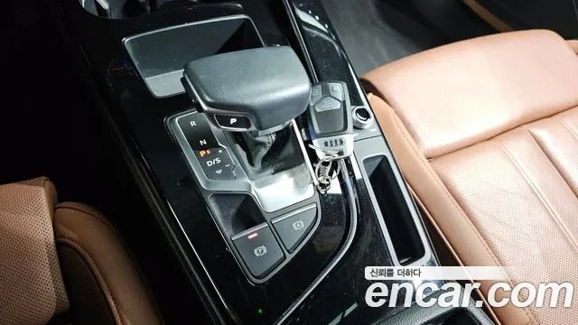 2021 Audi A4 (B9) 40 TFSI Premium Sold VIN WAUZZZF42MN000728 – rear exterior