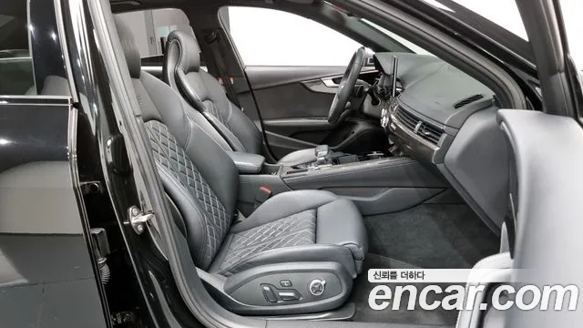2023 Audi S4 (B9) 3.0 TFSI Quattro Sold VIN WAUZZZF42PA004581 – undercarriage