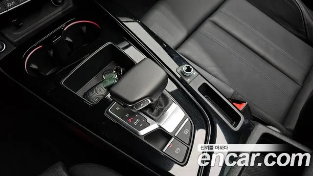 2022 Audi A5 (F5) 40 TFSI Quattro Premium Sportback Sold VIN WAUZZZF59NA026342 – interior seats