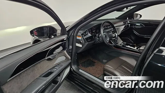 2021 Audi A8 (D5) 55 TFSI Quattro LWB Sold VIN WAUZZZF80MN024805 – dashboard