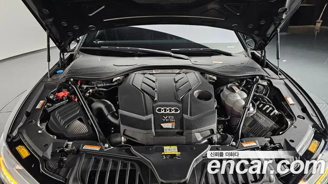 2021 Audi A8 (D5) 55 TFSI Quattro LWB Sold VIN WAUZZZF80MN024805 – undercarriage