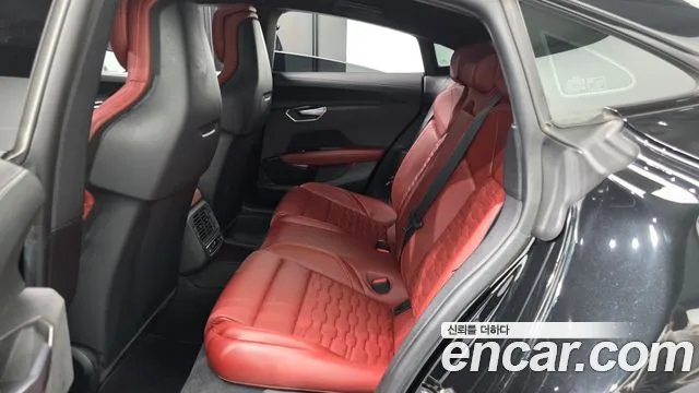 2022 Audi e-tron GT GT quattro Premium Sold VIN WAUZZZFW9N7004153 – trunk area