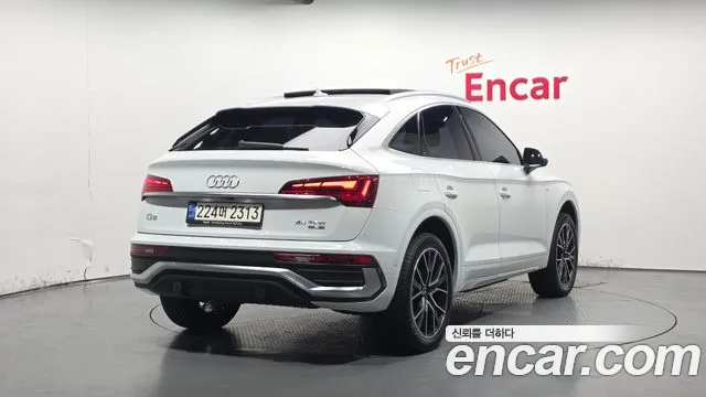 2022 Audi Q5 (FY) 45 TFSI Quattro Premium Sportback Sold VIN WAUZZZFY9N2099229 – dashboard