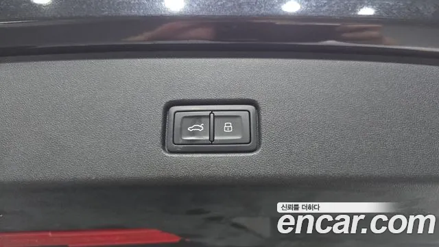 2022 Audi Q4 E-Tron (F4) 40 Premium Sold VIN WAUZZZFZ5NP043073 – front exterior