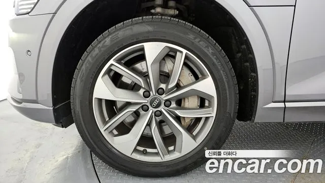 2020 Audi e-tron 55 Quattro Sold VIN WAUZZZGE3LB030876 – photo 16