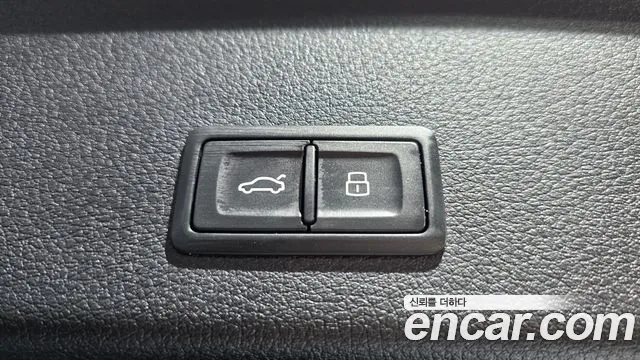 2022 Audi e-tron 55 Quattro Sold VIN WAUZZZGE3NB027348 – exterior detail