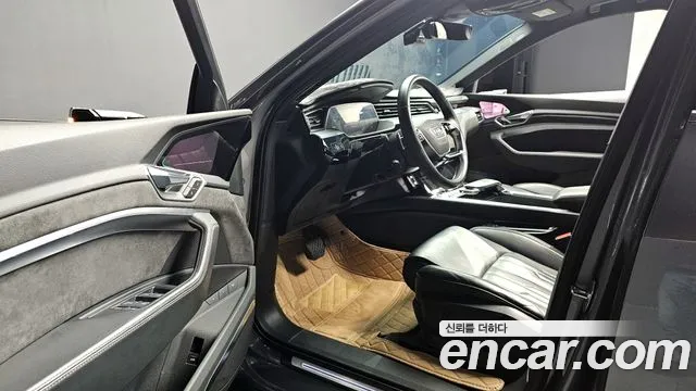 2020 Audi E-Tron 55 Quattro Sold VIN WAUZZZGE8LB030842 – front exterior 2020 Audi E-Tron 55 Quattro Sold VIN WAUZZZGE8LB030842 – front exterior