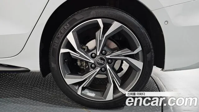 2025 Audi A3 (8y) 40 Tfsi Quattro Premium Sold VIN WAUZZZGY2SA129879 – front exterior