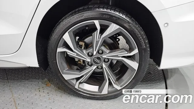 2023 Audi A3 (8y) 40 Tfsi Premium Sold VIN WAUZZZGY3PA082112 – front exterior