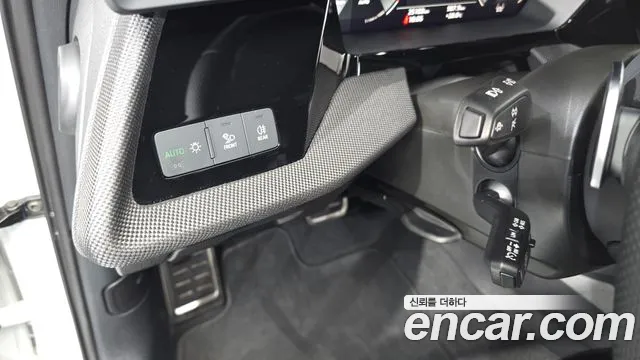 2025 Audi A3 (8Y) 40 TFSI Premium Sold VIN WAUZZZGY5SA087093 – exterior detail