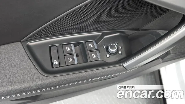 2025 Audi A3 (8Y) 40 TFSI Premium Sold VIN WAUZZZGY5SA087093 – photo 28