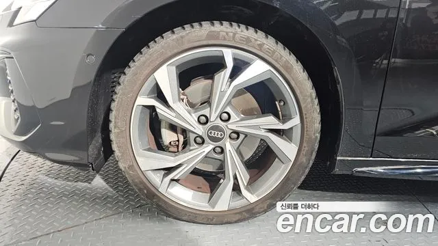 2023 Audi A3 (8Y) 40 TFSI Premium Sold VIN WAUZZZGY9PA115615 – side profile