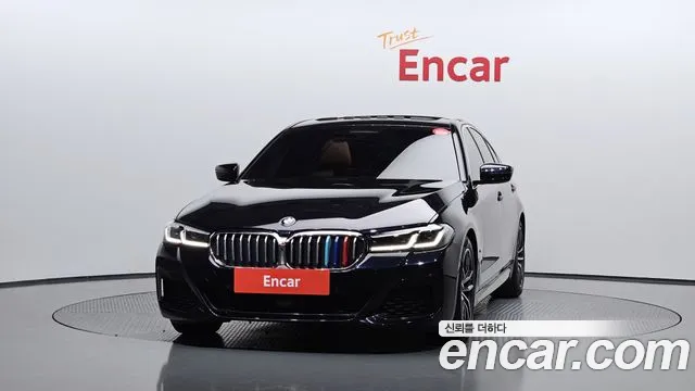 2021 BMW 5Series (G30) 520i M Sport Sold VIN WBA11BH01MCG41230 – side profile