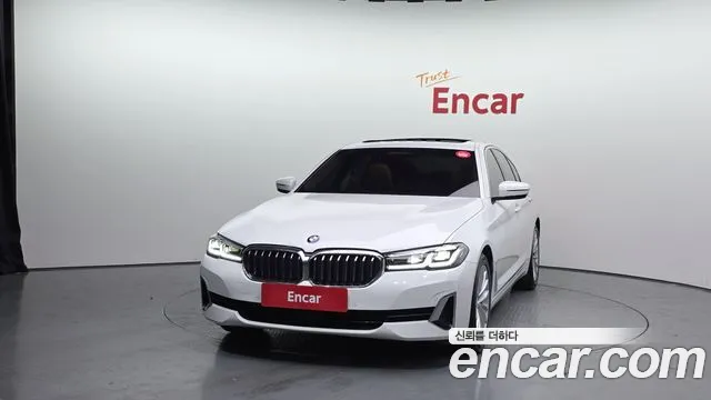 2022 BMW 5 Series (G30) 520i Luxury Sold VIN WBA11BH02NWX50308 – photo 18