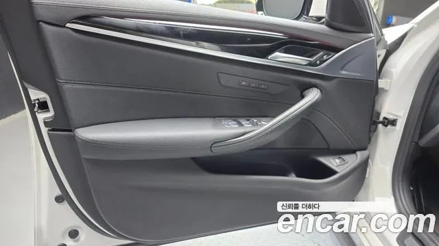2022 Bmw 5series (G30) 520i Luxury Sold VIN WBA11BH03NCK04702 – front exterior