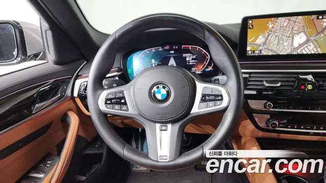 2022 BMW 5 Series (G30) 520i M Sport Sold VIN WBA11BH03NWX68817 – engine bay