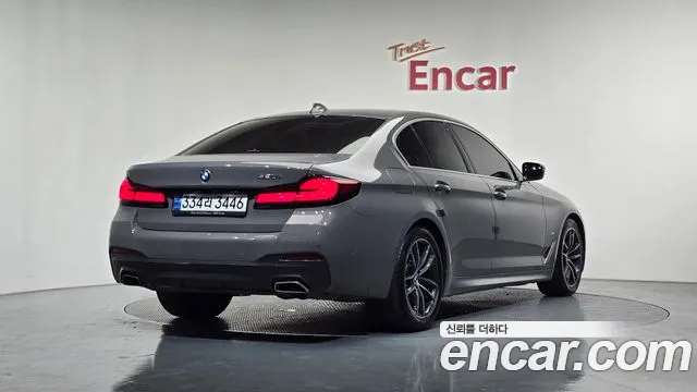2022 BMW 5 Series (G30) 520i M Sport Sold VIN WBA11BH03NWX68817 – photo 14