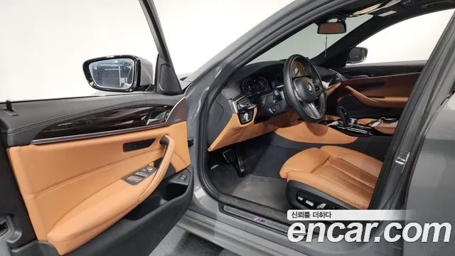 2022 BMW 5 Series (G30) 520i M Sport Sold VIN WBA11BH03NWX68817 – photo 18