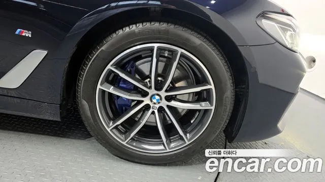 2021 BMW 5 Series (G30) 520i M Sport Sold VIN WBA11BH05MCH17922 – exterior detail