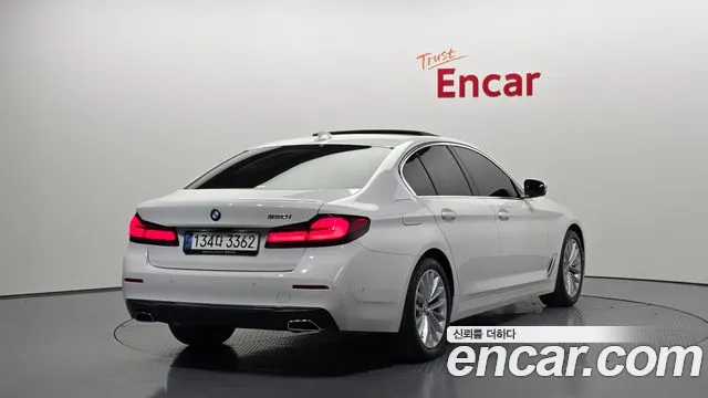 2021 BMW 5 Series (G30) 520i Luxury Sold VIN WBA11BH08MCG51947 – photo 13