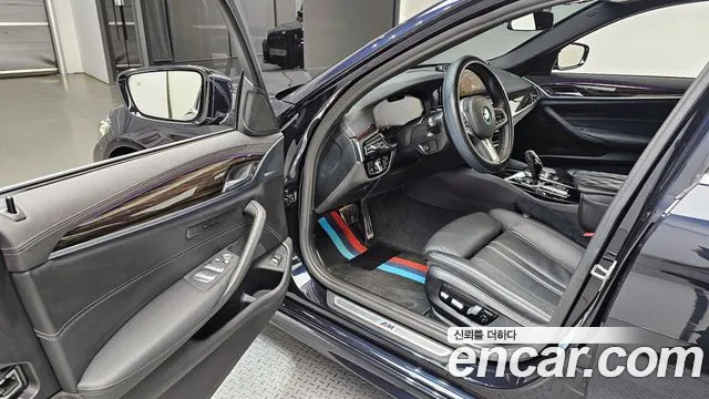 2022 BMW 5Series (G30) 520i M Sport Sold VIN WBA11BH08NCJ25431 – rear exterior