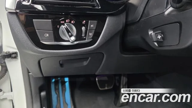 2023 BMW 5 Series (G30) 520i M Sport Sold VIN WBA11BH09PWY04576 – interior seats