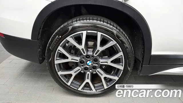 2022 BMW X1 (F48) xDrive 20i xLine VIN WBA11DG06N5V28177