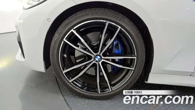 2022 BMW 3 Series (G20) 320i Touring M Sports Sold VIN WBA11ED05NFM55041 – side profile 2022 BMW 3 Series (G20) 320i Touring M Sports Sold VIN WBA11ED05NFM55041 – side profile