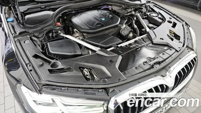 2021 BMW 5 Series (G30) 523d Luxury Sold VIN WBA11ES06MWX14419 – interior seats