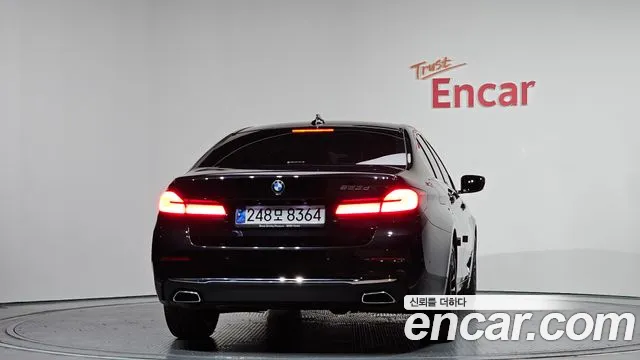 2021 BMW 5 Series (G30) 523d Luxury Sold VIN WBA11ES06MWX14419 – photo 17