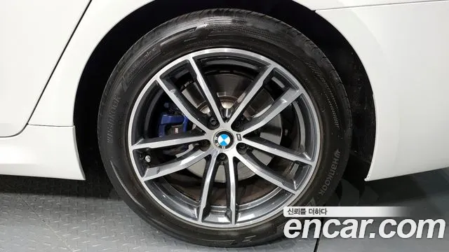 2021 BMW 5 Series (G30) 523d M Sport Sold VIN WBA11ES0XMWX17212 – photo 20