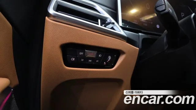 2025 BMW 3 Series (G20) 320i M Sport Sold VIN WBA11FF00SFU65144 – interior seats