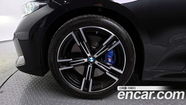 2025 BMW 3Series (G20) 320i M Sport Sold VIN WBA11FF04SFT69663 – photo 31