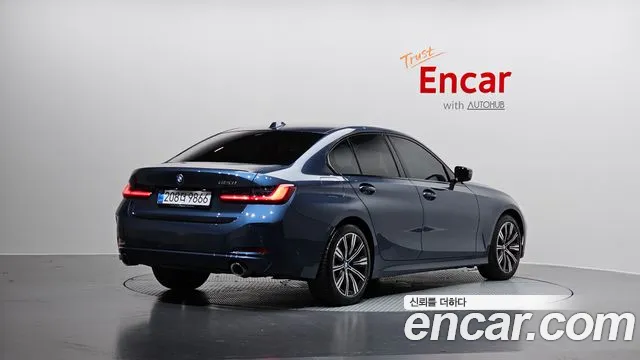 2025 BMW 3 Series (G20) 320i Sold VIN WBA11FF04SFU53711 – photo 11