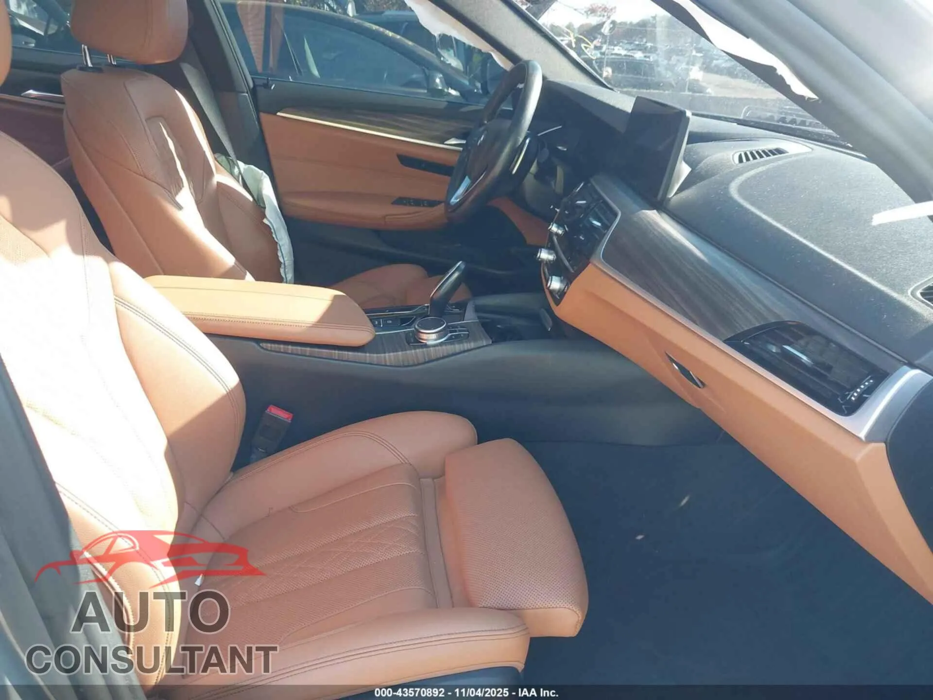 2021 BMW 530I Damaged VIN WBA13BJ00MWX15818 – interior seats