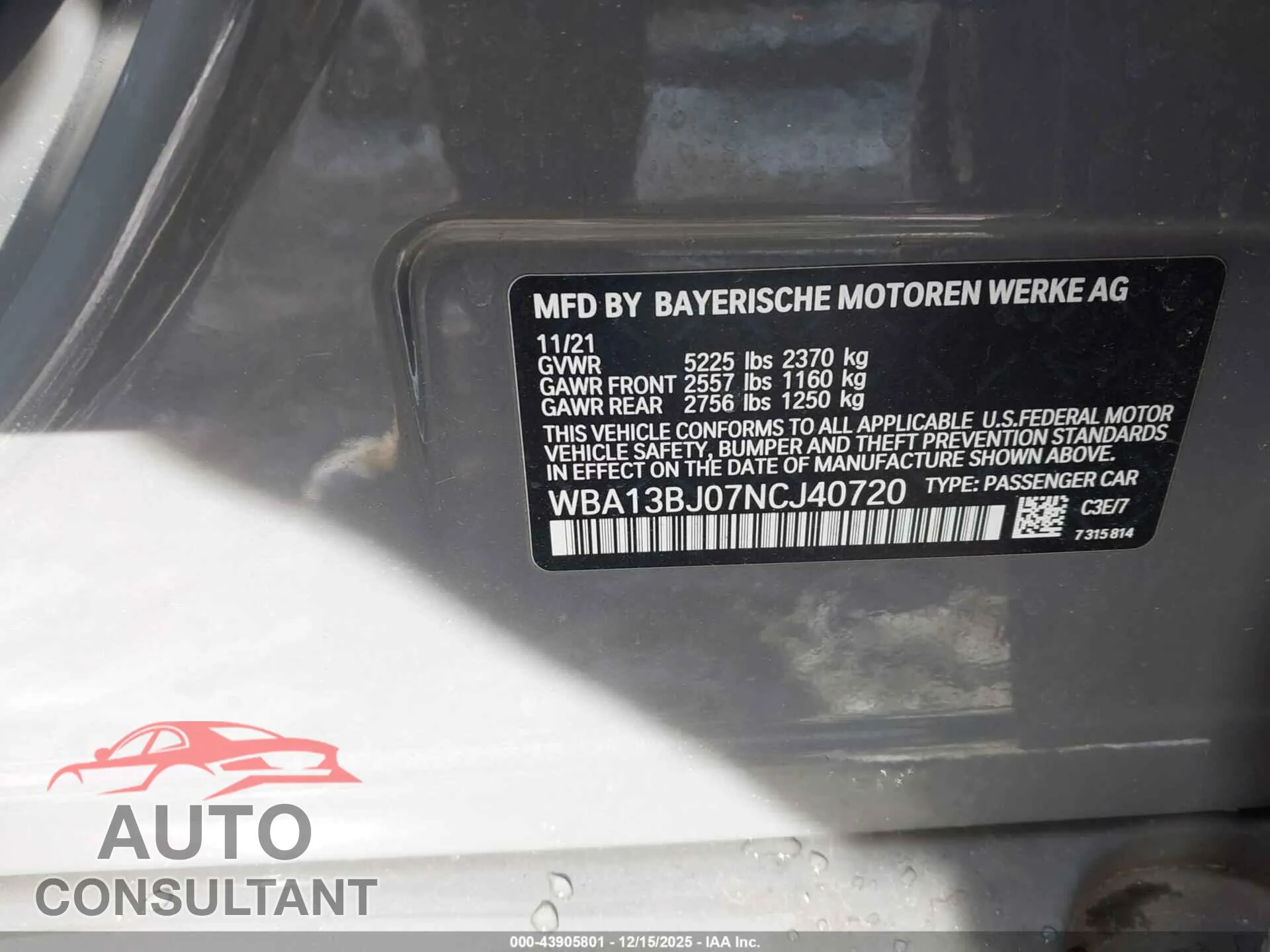 2022 BMW 530 Damaged VIN WBA13BJ07NCJ40720 – trunk area