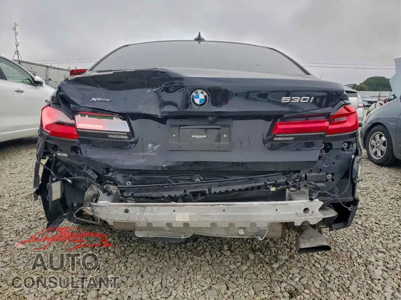 2023 BMW 5 SERIES Damaged VIN WBA13BJ08PCL27399 – engine bay