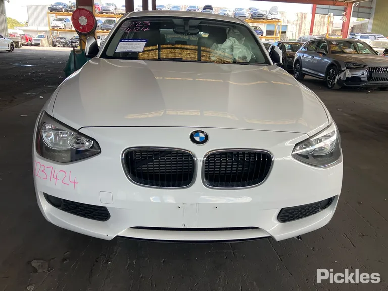 2013 BMW 1 Series Used VIN WBA1A12060J207309 – engine bay
