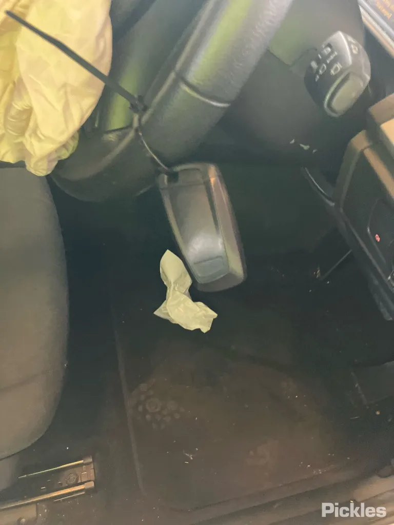 2013 BMW 1 Series Used VIN WBA1A12060J207309 – exterior detail
