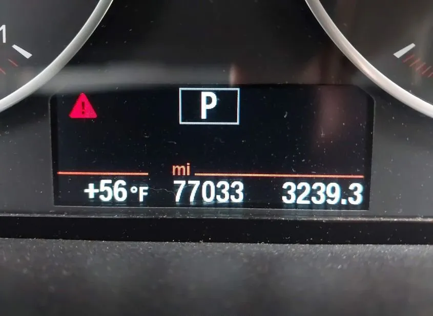2016 BMW 228I Used VIN WBA1L9C56GV324703 – engine bay 2016 BMW 228I Used VIN WBA1L9C56GV324703 – engine bay
