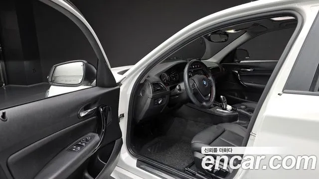 2018 BMW 1 Series (F20) 118d Sport 5Door Sold VIN WBA1S5100J5L16087 – photo 30