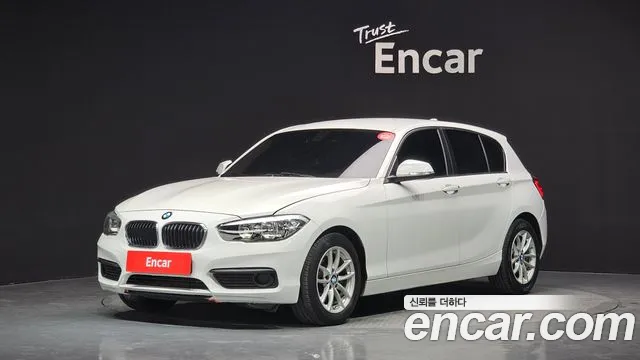 2017 BMW 1Series (F20) 118d JOY 5DOOR Sold VIN WBA1S5104HV993962 – trunk area